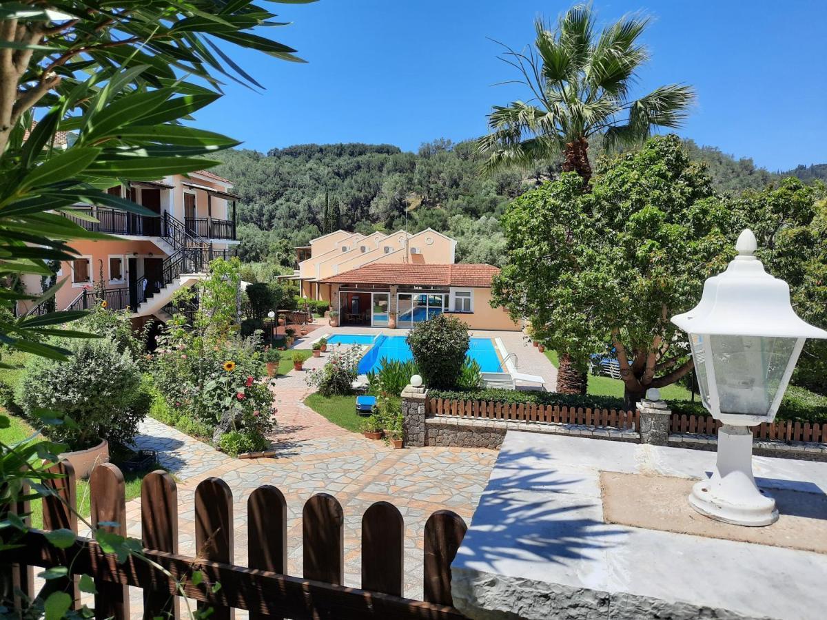Nikos Apartments Arillas  Buitenkant foto