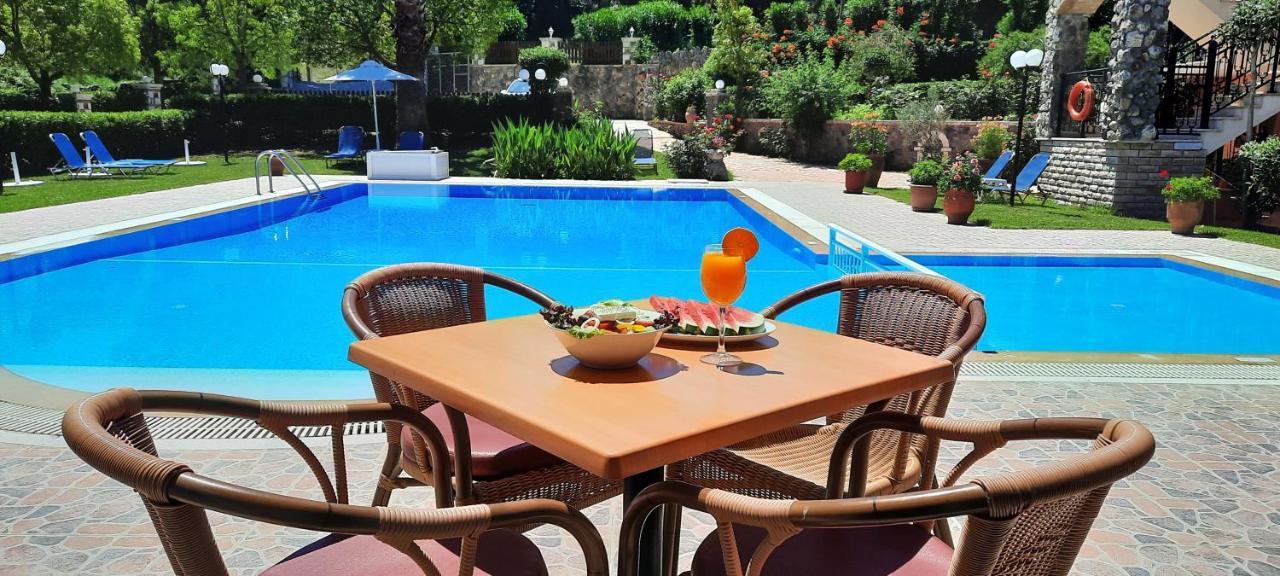 Nikos Apartments Arillas  Buitenkant foto